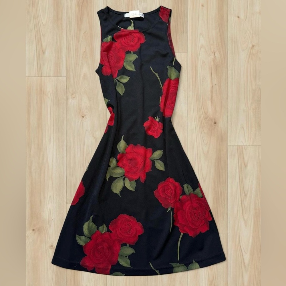 vintage La Belle back and red rose dress